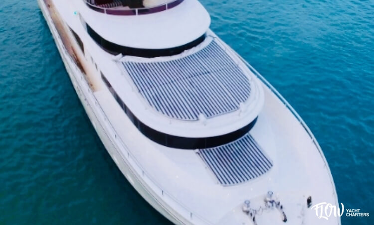 galeria_site_34a818_170_barco_johnson_203_motor_yachts_-_32_mts_2010 (1)