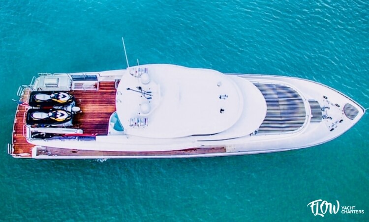 galeria_site_564658_170_barco_johnson_203_motor_yachts_-_32_mts_2010 (1)
