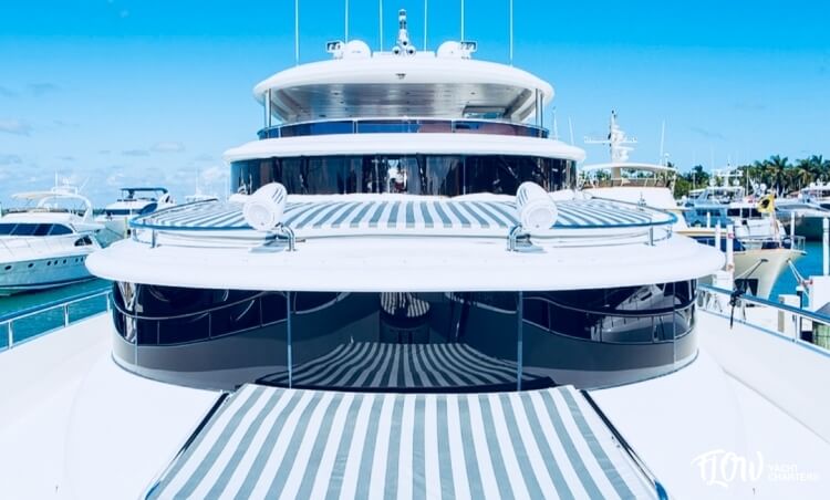 galeria_site_df645e_170_barco_johnson_203_motor_yachts_-_32_mts_2010 (1)